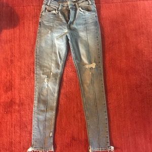 LEVI’S skinny jeans